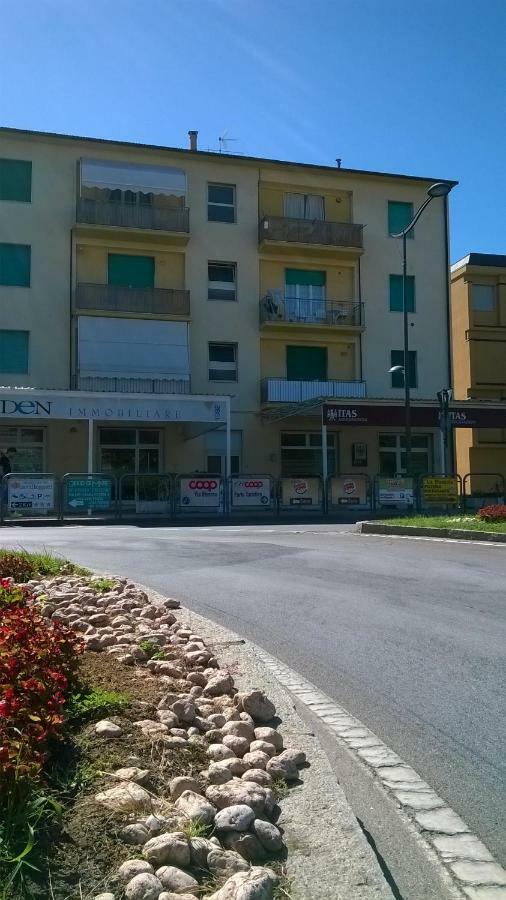 Appartement Noemi à San Vincenzo Extérieur photo